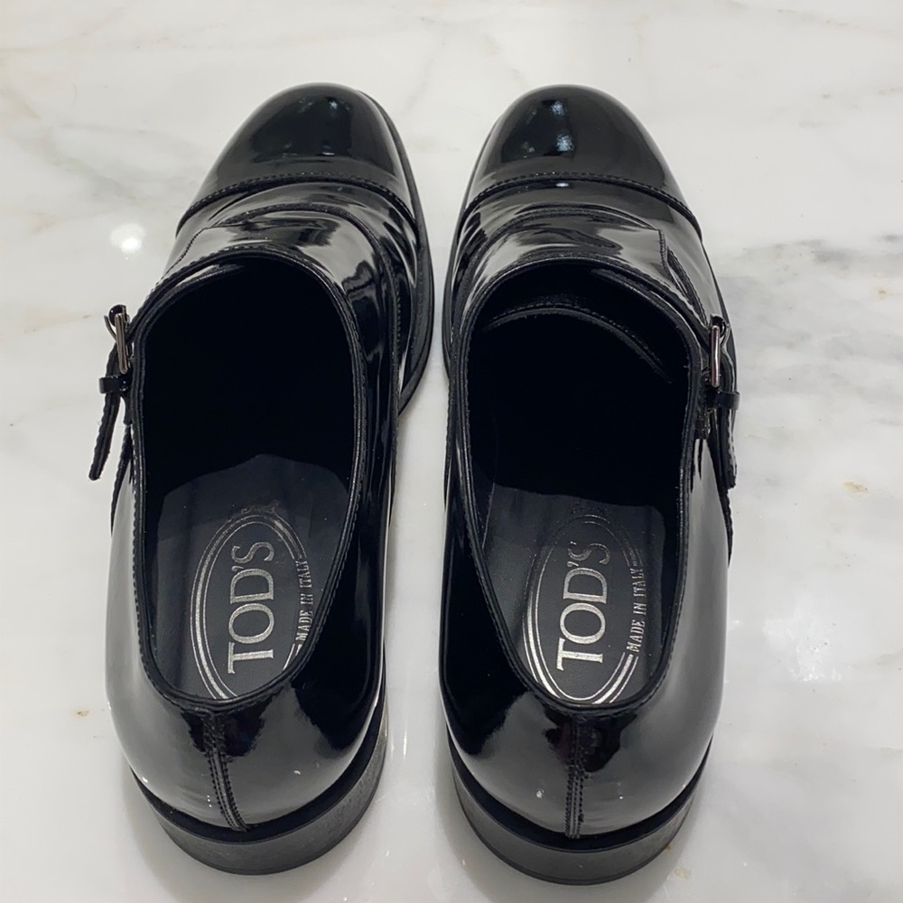 Tods, Black Patent Loafers. NEVER WORN!